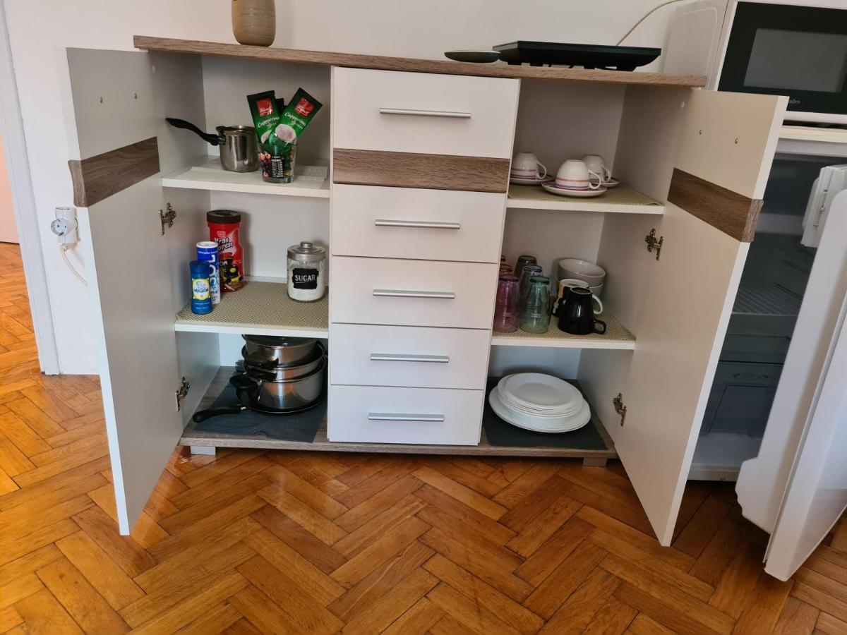 Michael'S Lägenhet Zadar Exteriör bild